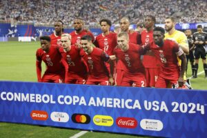 alt Cambio de roles en Concacaf: Canadá y Panamá a cuartos, México y Estados Unidos a casa