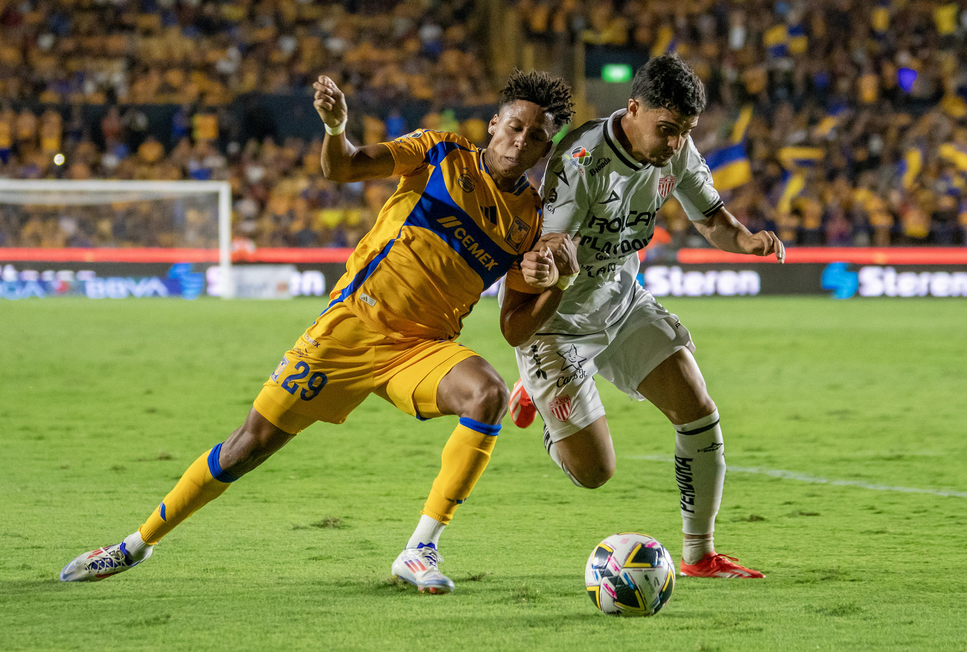Los Tigres del serbio-español Paunovic vencen al Necaxa con gol del francés Gignac