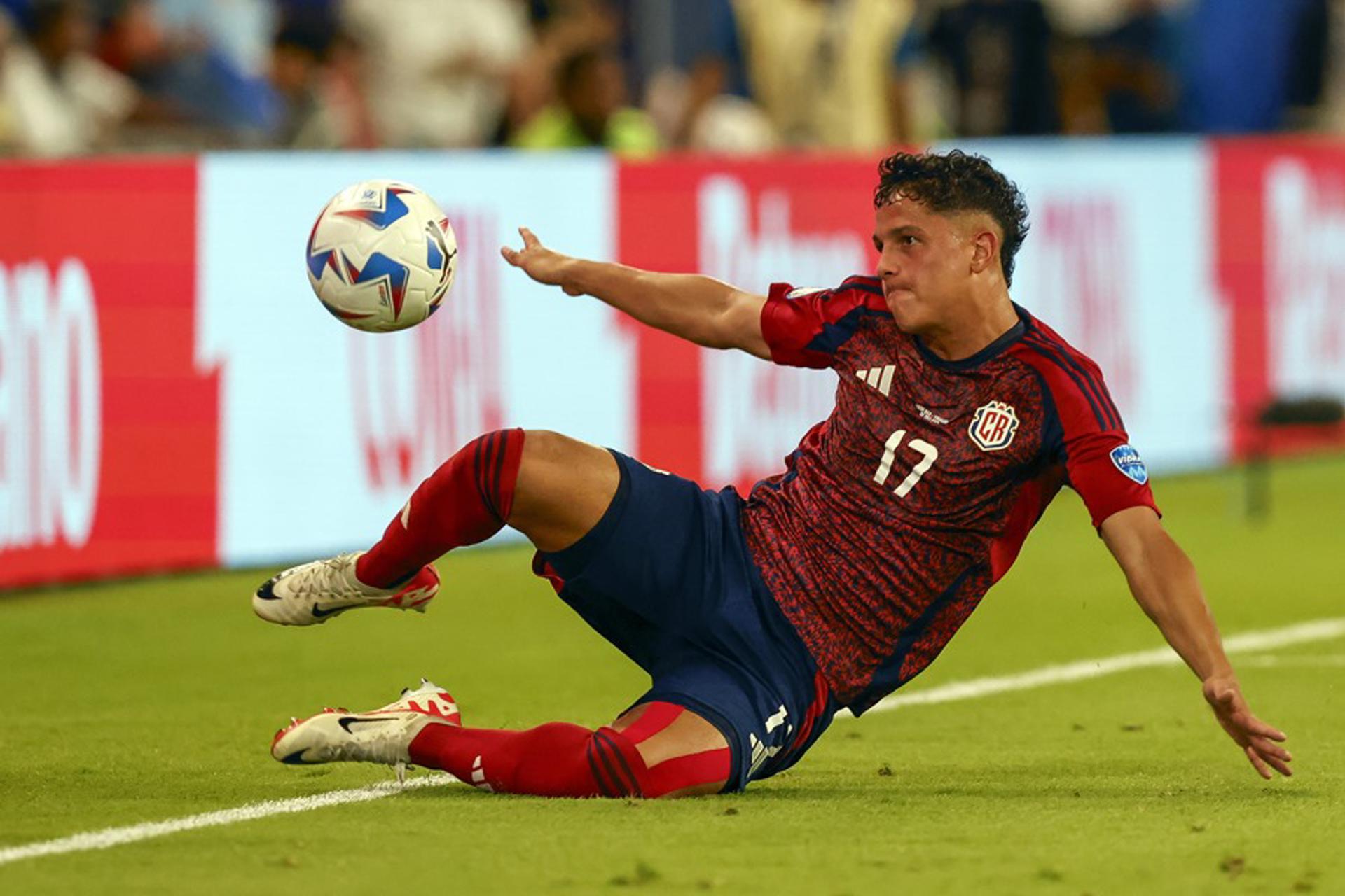 alt 3-0. Costa Rica cumple en el debut de Claudio Vivas