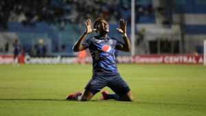 alt Motagua vence a Real España y es favorito a ser finalista del Apertura hondureño