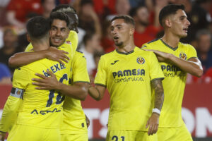 alt El Villarreal gana en el Sánchez-Pizjuán con un gol de Ayoze en el alargue