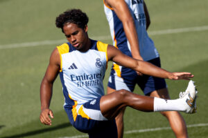 alt Brasileño Endrick