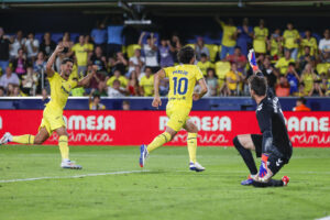 alt El Villarreal triunfa en la locura ante un Celta que perdonó