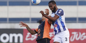 alt El brasileño Tinga y el colombiano Salazar aportan dobletes a la goleada de Águila