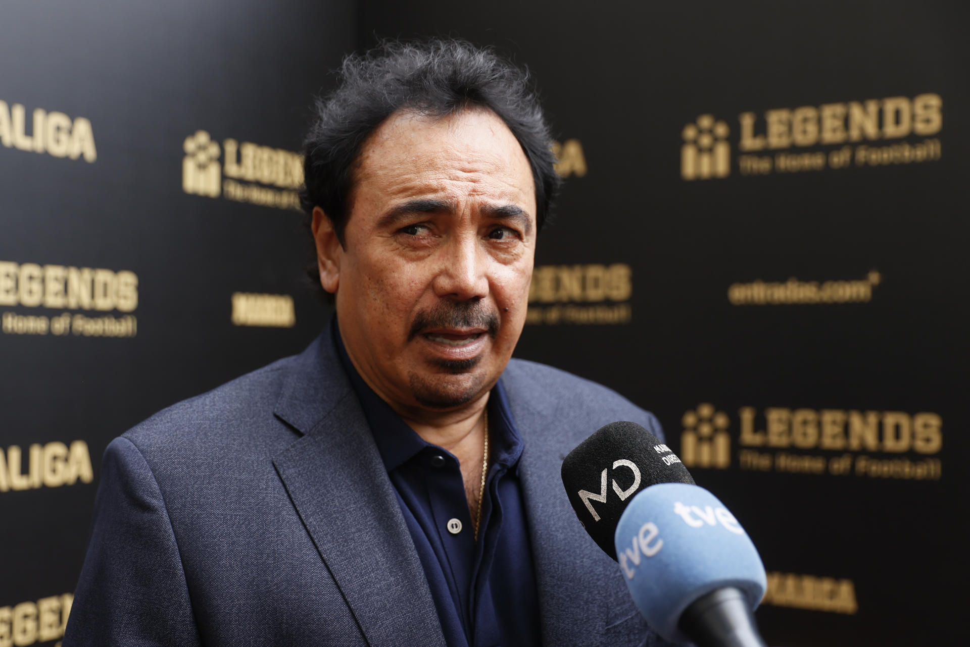 Mexicano Hugo Sánchez: «El Real Madrid va a estar mejor que el Barcelona esta temporada»