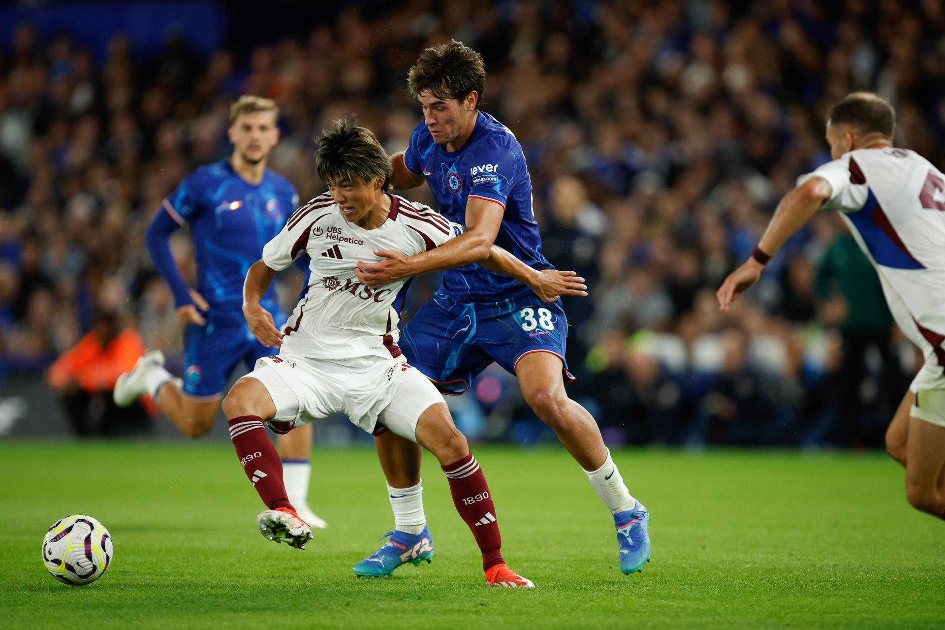 El Chelsea sufre pero gana; el Fiorentina se obliga a remontar tras empatar en casa