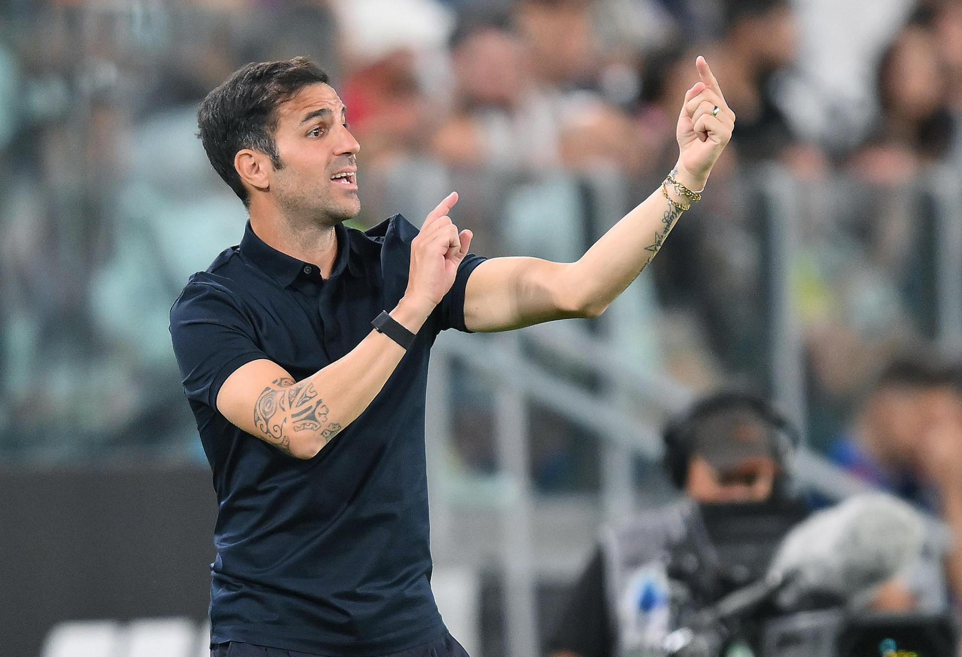 El entrenador del Como, el español Cesc Fabregas, durante el partido contra la Juventus de Turín, en la Serie A. EFE/EPA/ALESSANDRO DI MARCO