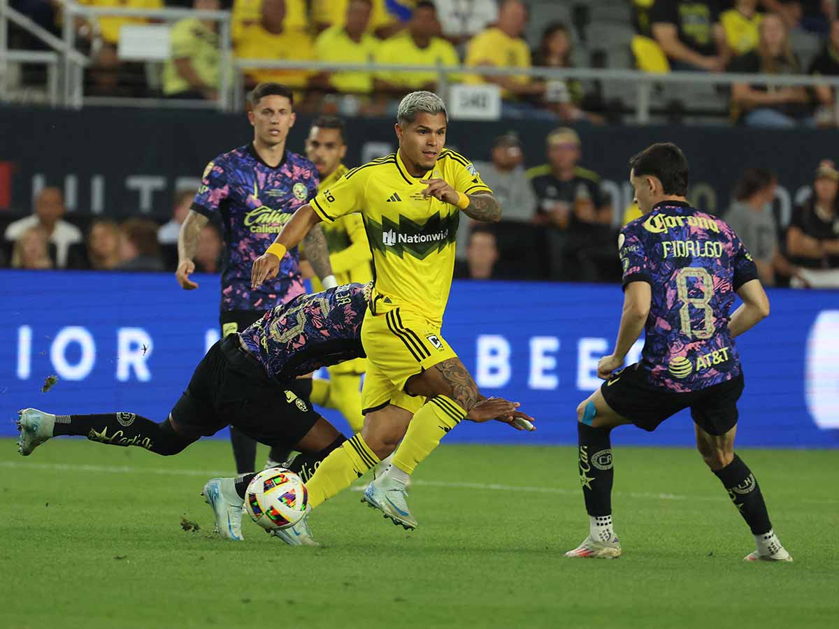 La deuda del colombiano ‘Cucho’ y el uruguayo Rossi en las finales con equipos de México