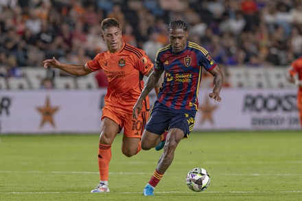 alt El ecuatoriano Anderson Julio se luce con un gol desde medio campo para el Real Salt Lake