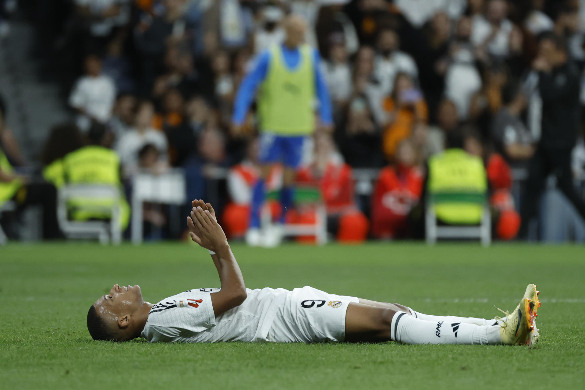 alt Mbappé sufre una lesión muscular y causa baja para el derbi