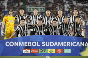 alt Un Cruzeiro con un pie en las semifinales recibe a un Libertad urgido de triunfo