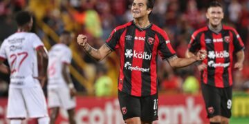 alt Con figuras sudamericanas, inician las semifinales de la Copa Centroamericana