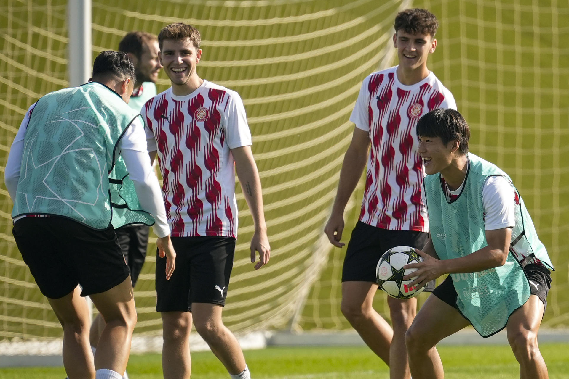 alt El Girona, con bajas latinas, ansía su primera victoria en Europa