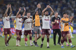 alt Lanús rescata un valioso empate ante Cruzeiro en un Mineirão ahumado por las bengalas