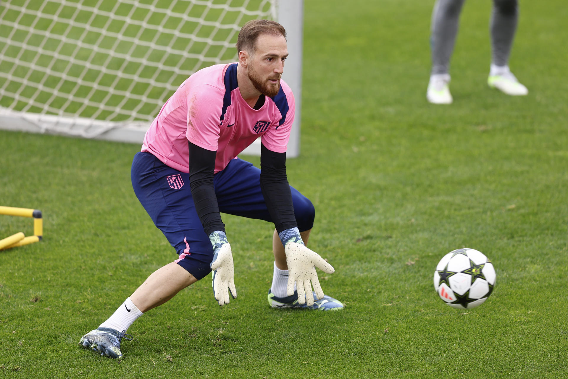 Jan Oblak, durante el entrenamiento.-EFE/ Rodrigo Jiménez 