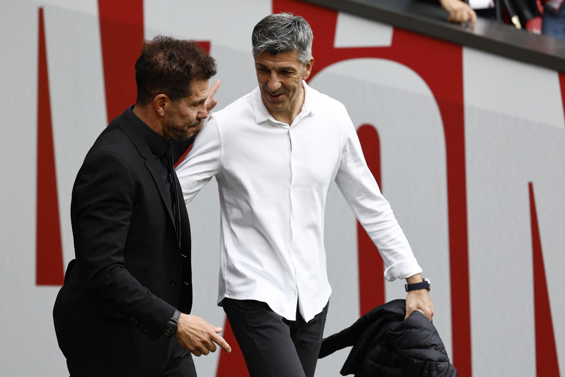 Alguacil-Simeone: el argentino contra la crisis