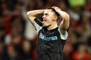 alt https://latingoles.com/argentino-se-proclama-el-goleador-de-la-temporada-en-honduras/#google_vignette