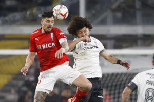 alt Nueve extranjeros titulares en Huachipato-Colo Colo