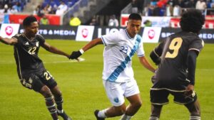 alt Guatemalteco suma sus primeros minutos en el viejo continente