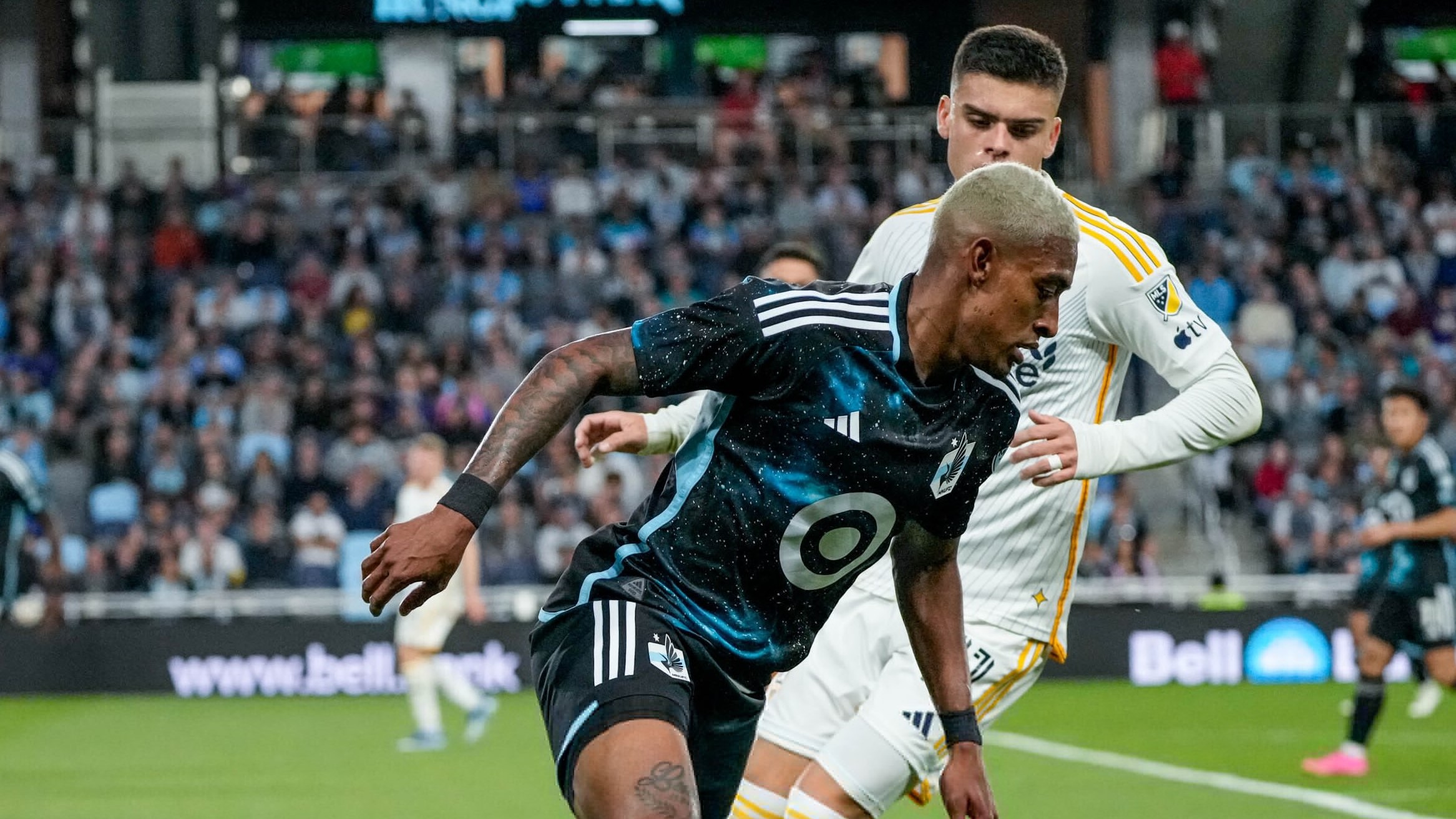 Hondureño Joseph Rosales: la estrella latina en la defensa de Minnesota