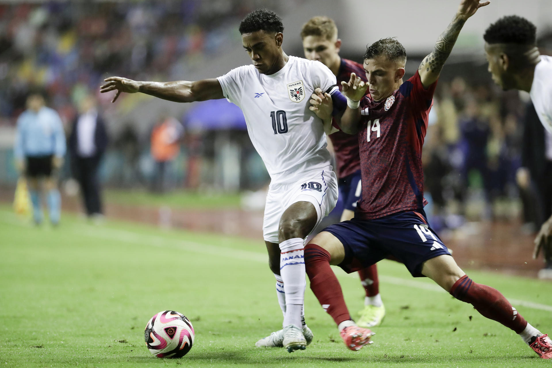 alt Panamá vence a una deslucida Costa Rica y se acerca a semifinales de Liga de Naciones