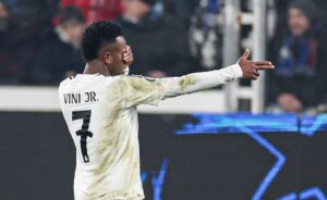 alt 2-3. El brasileño Vinicius y Bellingham reviven al campeón