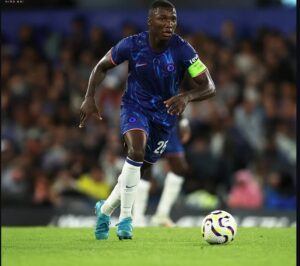 Moises Premier Ecuador Inglaterra