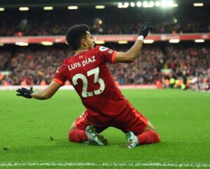 Los latinos más costosos de sus equipos en la Premier League