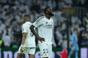 alt Duelo de exigencia para un campeón angustiado