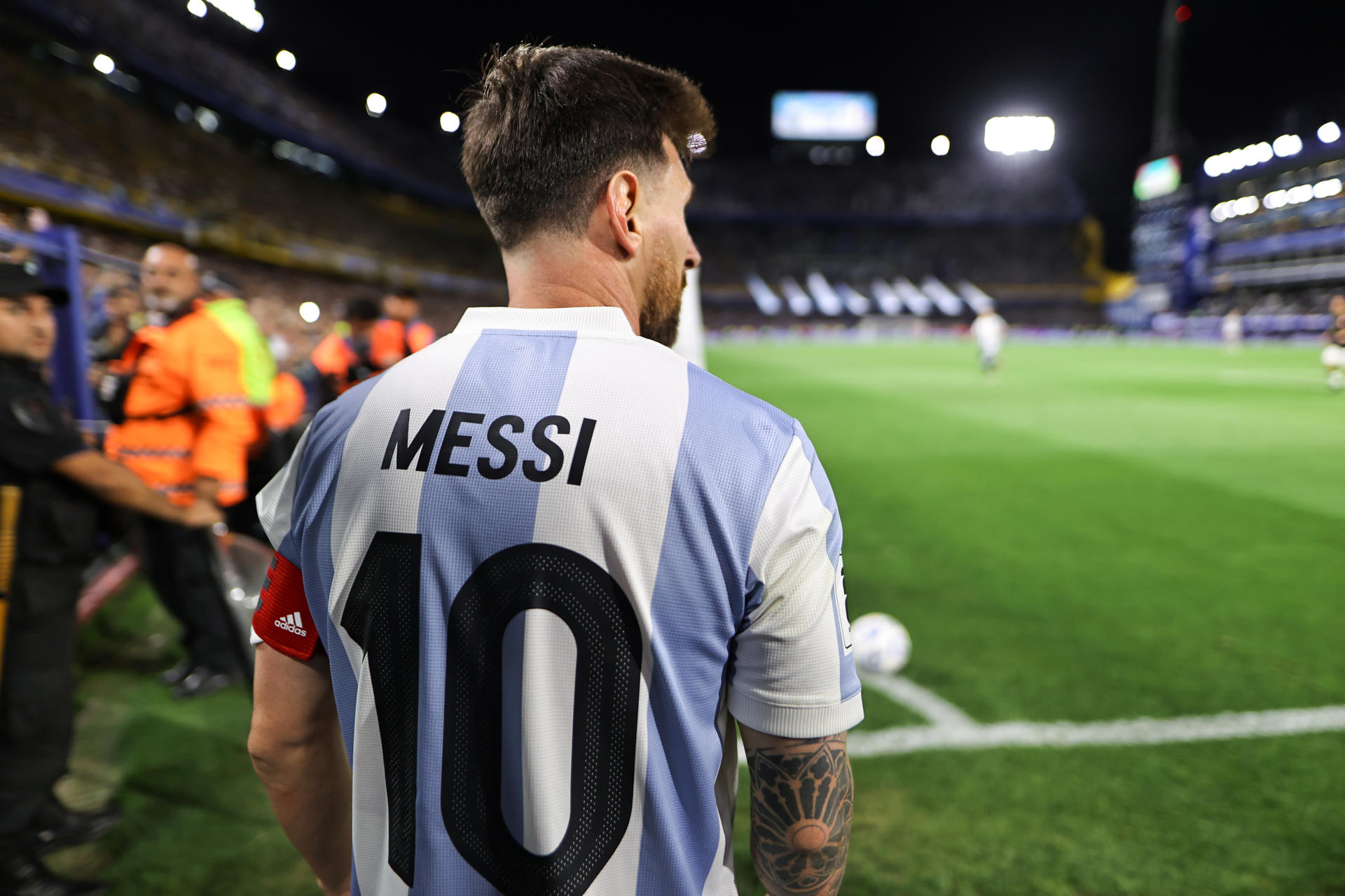 Argentino Messi: «Me encantaría volver a ver al Barça ganar la Liga, la Copa y también la Champions»