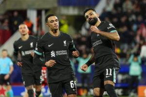 alt Salah da la victoria al Liverpool en Girona desde los once metros