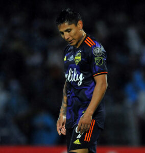 alt El peruano Raúl Ruidíaz deja los Seattle Sounders como máximo goleador del equipo