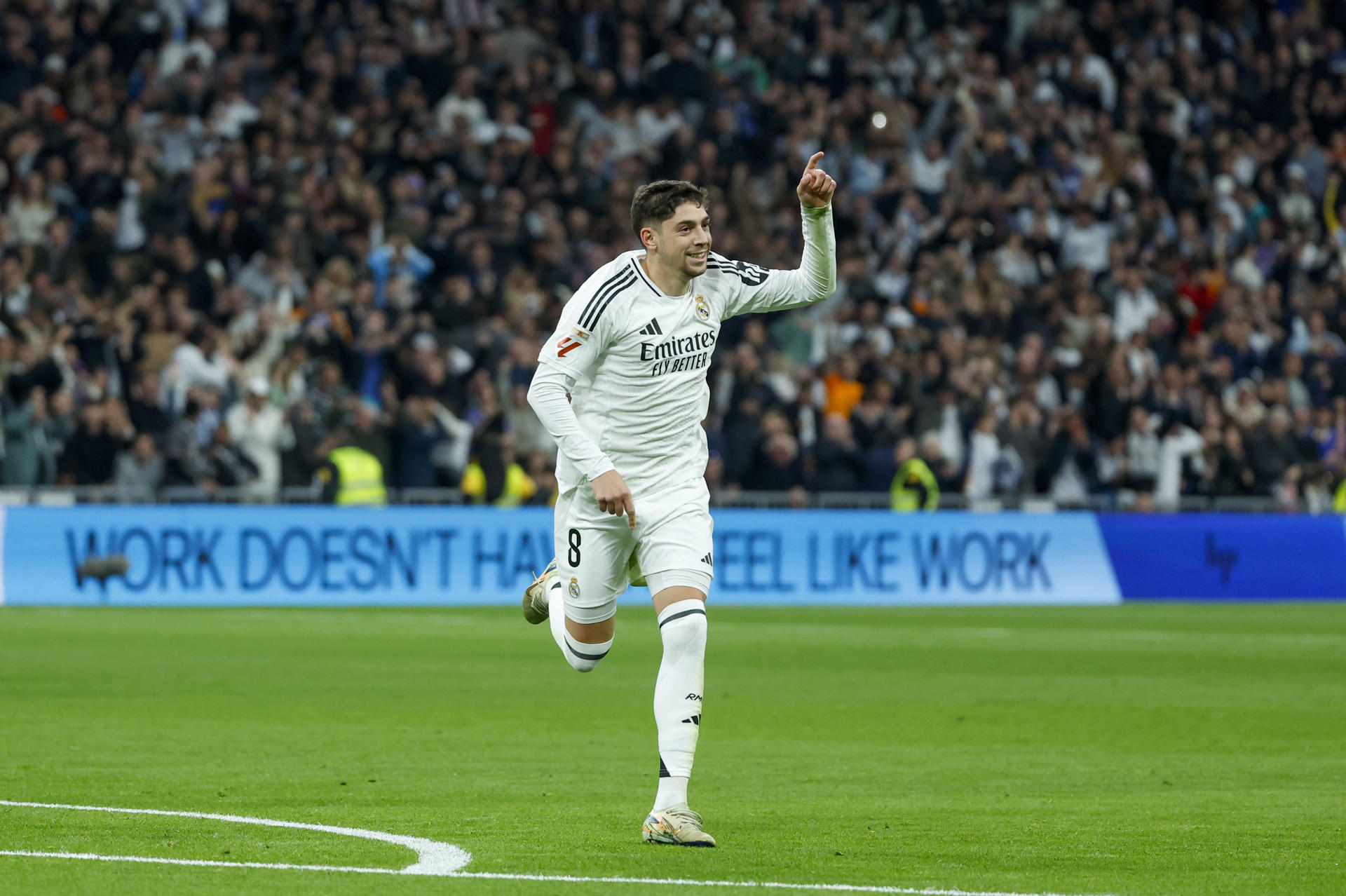 4-2. El Real Madrid cierra el año con un uruguayo Valverde intratable