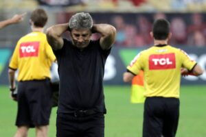 alt Renato Gaúcho deja de ser el técnico del Grêmio tras una temporada irregular