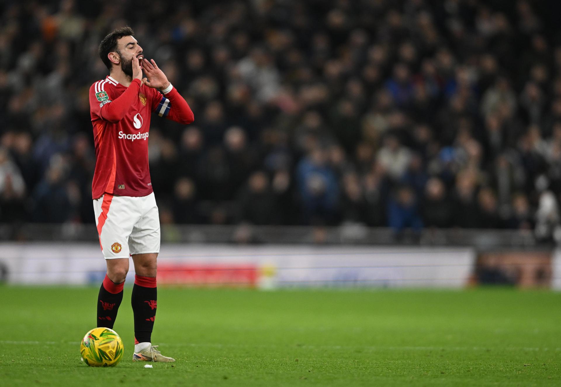Bruno Fernandes, durante el partido. EFE/EPA/DANIEL HAMBURY