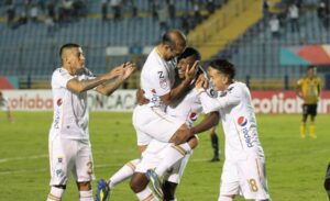 alt Mexicano y panameño campeones, enaltecen la liga de Guatemala