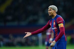 El uruguayo Araújo podría llegar a Italia