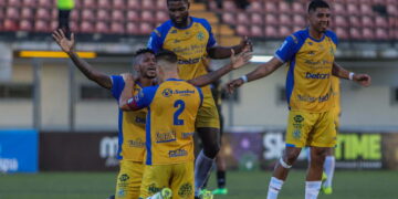 alt Inicia el fútbol panameño, con un solo brasileño en la temporada