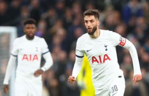 alt Bentancur renueva con el Tottenham