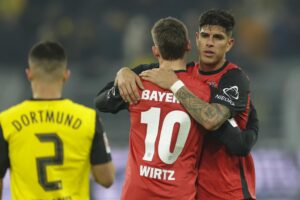 alt El Leverkusen del ecuatoriano Hincapié prolonga su racha victoriosa