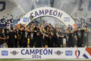 alt Liberta vence a Olimpia del argentino Palermo y se corona bicampeón