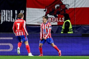 El jugador del Atlético de Madrid Giuliano Simeone celebra el 0-1 ante el RB Salzburg, en el partido del pasado miércoles. EFE/EPA/FILIP SINGER