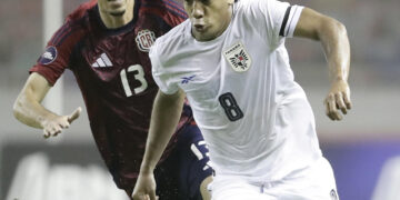 alt El panameño Carrasquilla firma contrato largo con los Pumas UNAM