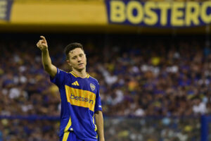 alt Ander Herrera acuerda con Boca Juniors extender su vínculo por un año más