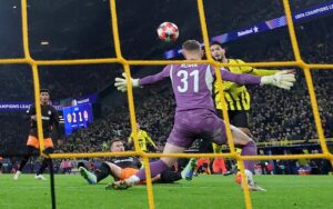 alt El Dortmund deja afuera al Shakhtar colmado de brasileños