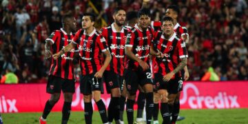 alt Sudamericanos, llevan al histórico Alajuelense a lo más alto en Costa Rica