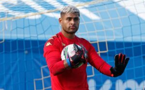 alt Portero costarricense, encuentra su lugar en el viejo continente