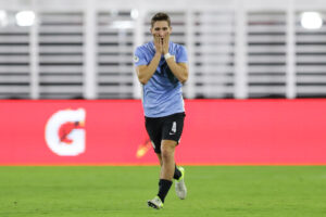 alt Laquintana sella el triunfo del equipo alternativo de Uruguay ante Dominicana