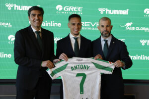 alt Antony: "Quiero encontrar mi mejor versión"