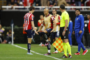 ALT El Guadalajara recibe al América, en una versión del derbi mexicano en Concacaf
